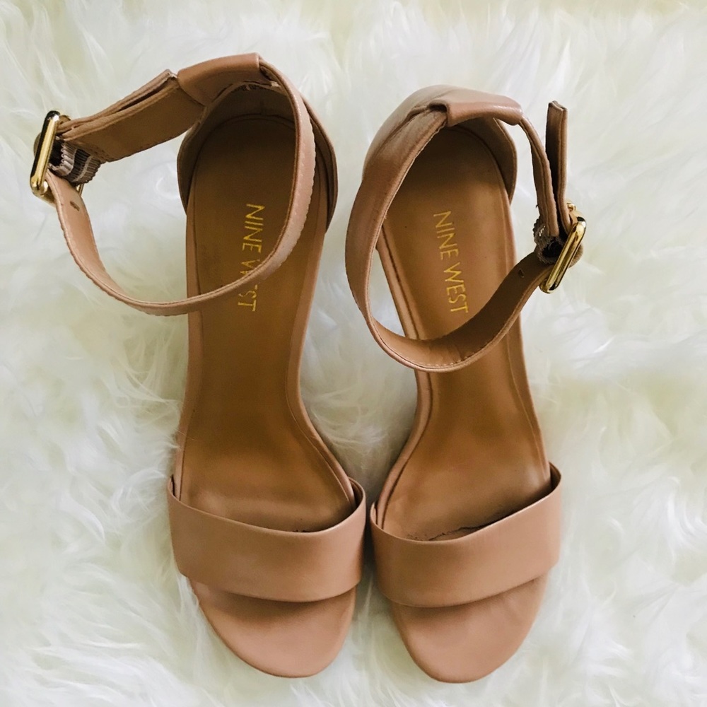 Nine west leather nude strappy heels - Picture 3 of 6